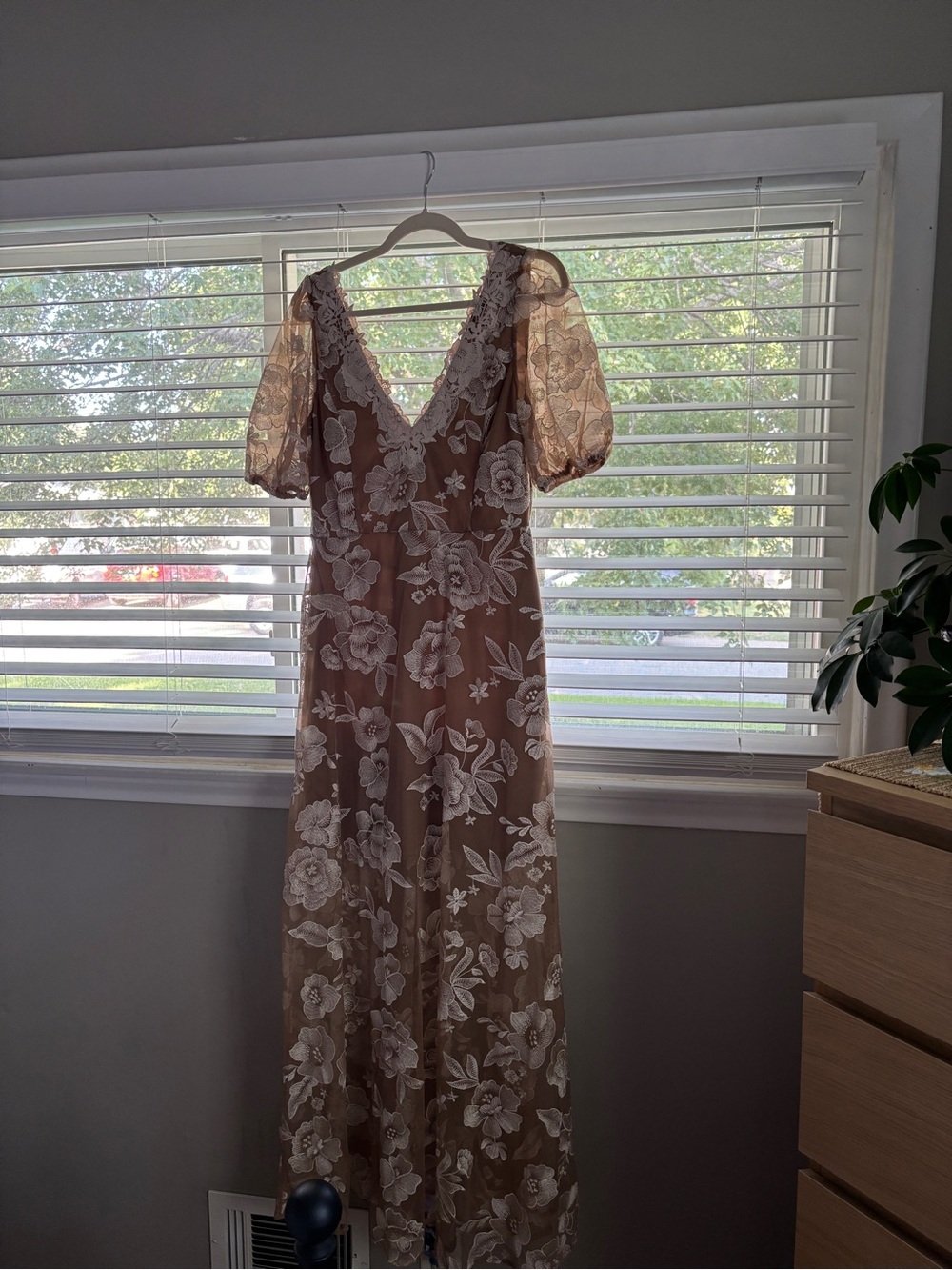 Joyfolie Sheer Floral Lace High-Low Dress in Light Beige and White - Picture 6 of 6
